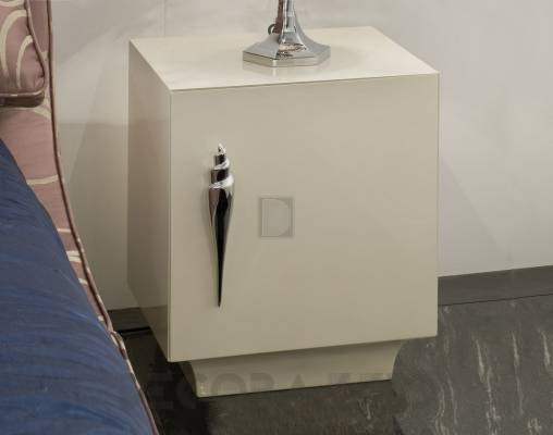 Тумба прикроватная Asnaghi Interiors KELLY_BEDSIDE_TABLE - KELLY_BEDSIDE_TABLE